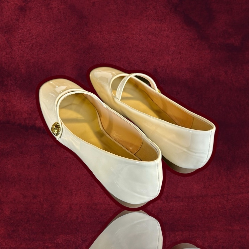 NWOT C. Paravano Cream Patent Square-Toe Mary Jane Flats with Gold Buttons Sz 41 - Picture 12 of 16